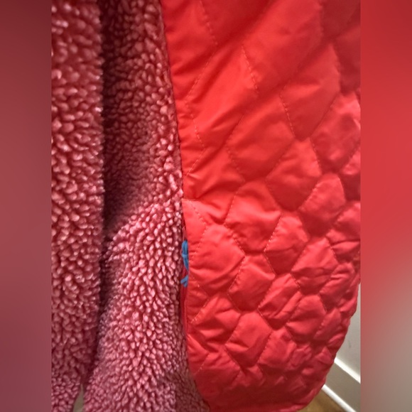Helly Hansen. Quilted Insulated Fleece Zip Up. Pink. Size Medium. - Picture 6 of 8